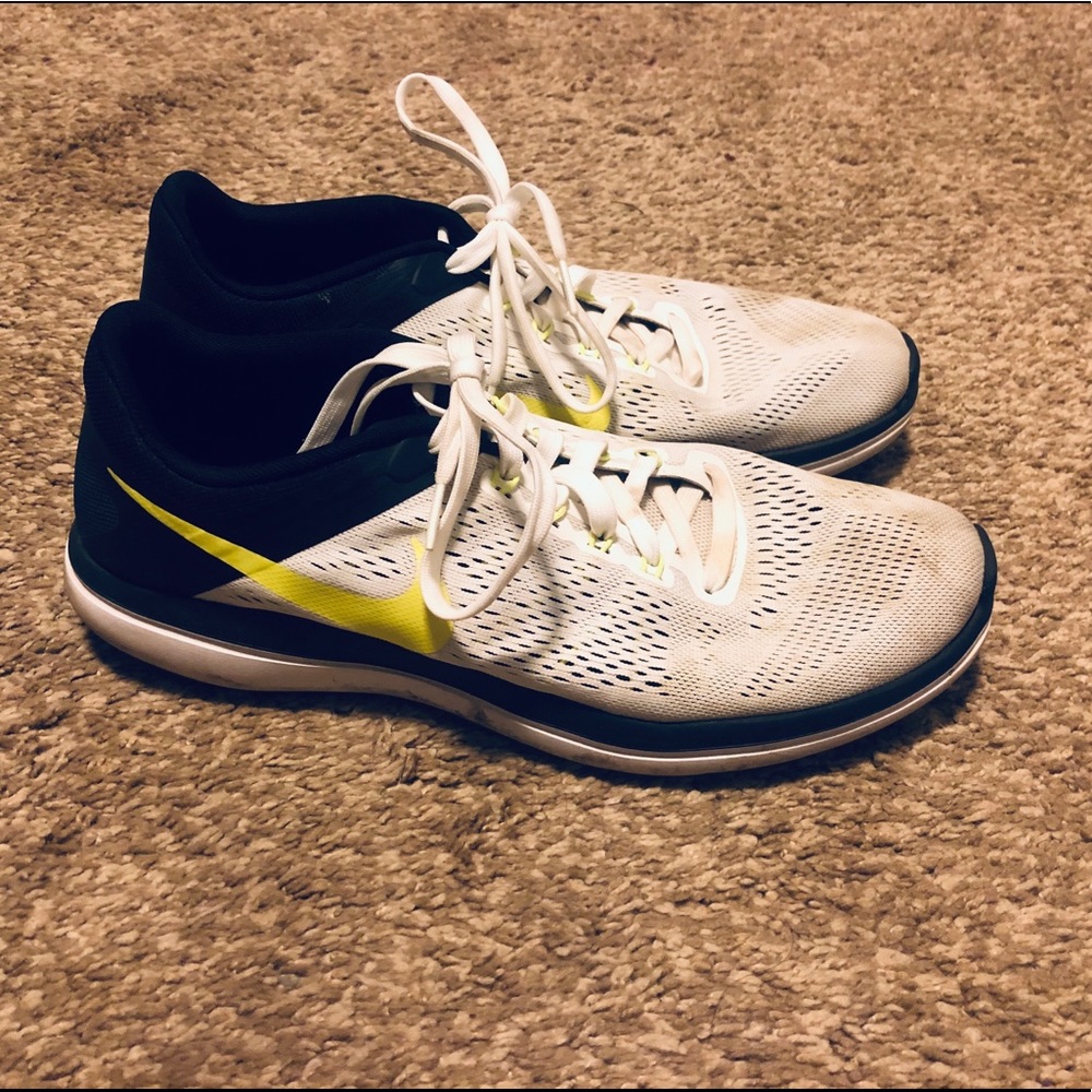 Nike 2016 Men’s Flex RN Performance Trainer